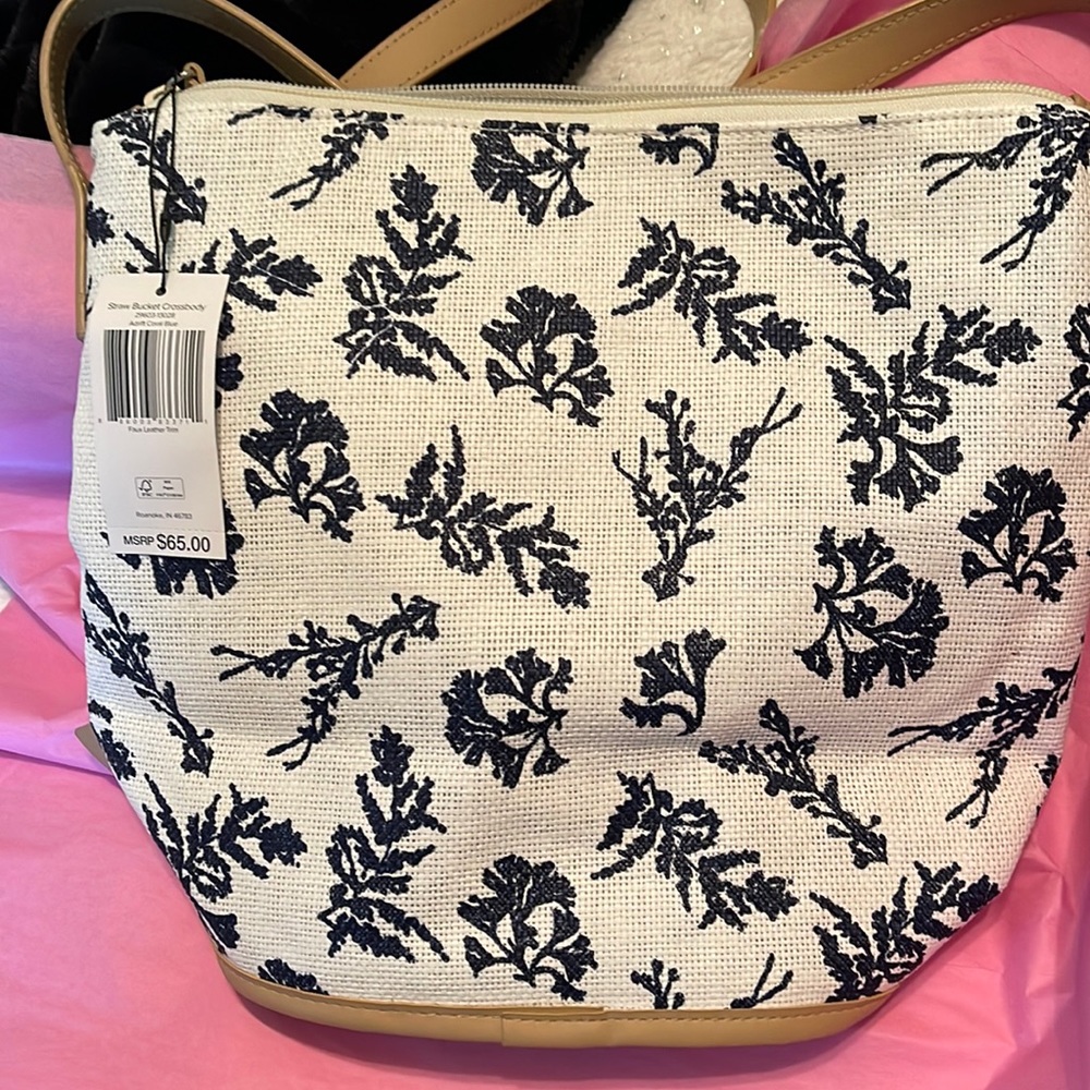 10 1/2  X 12X 7 Vera Bradley purse